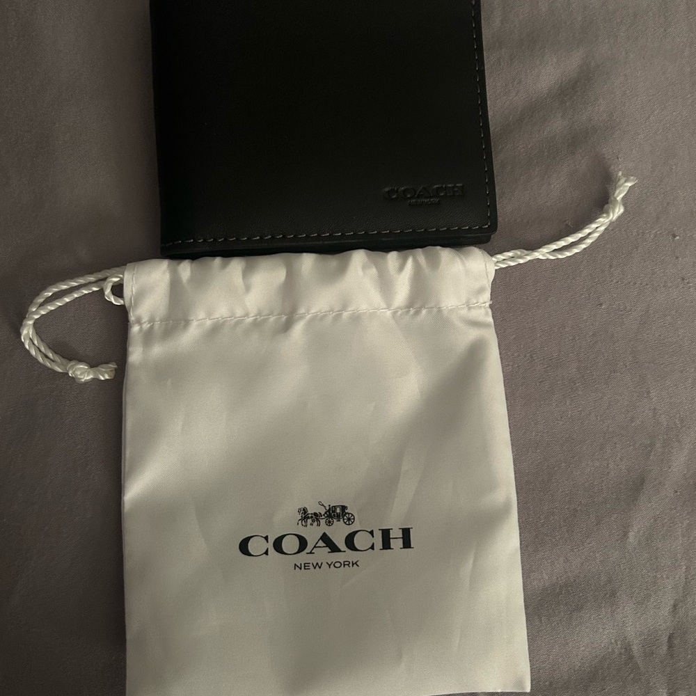 Men’s Compact Coach Black Wallet